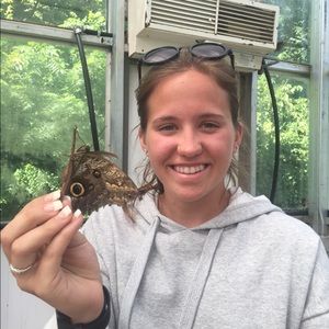 Meet your Posher, Ashley